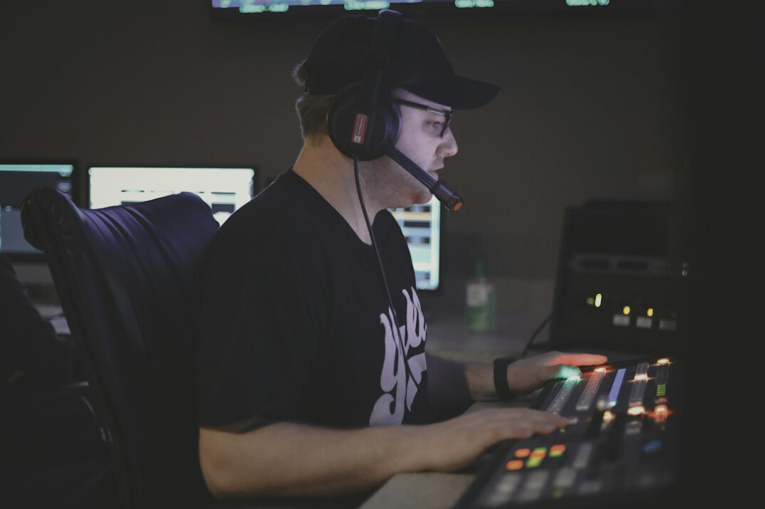 leader practicing voice control